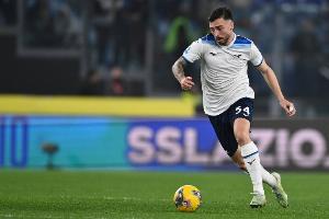 阿斯报：巴黎预计4000万欧买拉齐奥后卫吉拉，皇马有50%二转分成