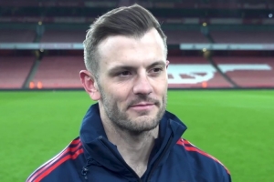 威尔希尔：枪手如果想拿英超冠军，签一名顶级前锋还不够