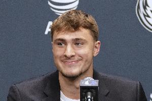 吉姆-杰克逊：弗拉格像是基斯-范霍恩和塔图姆的结合体