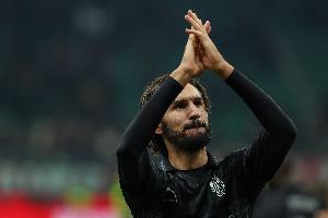 莫雷托：都灵、萨索洛有意米兰中场阿德利