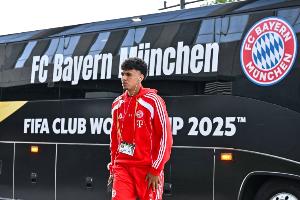 德天空：阿兹努不满拜仁未兑现承诺，训练态度消极令孔帕尼失望