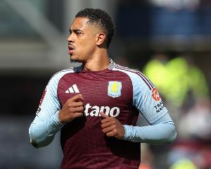 邮报：西汉姆仍想签拉姆塞，维拉要价4000万英镑&球员尚未被说服