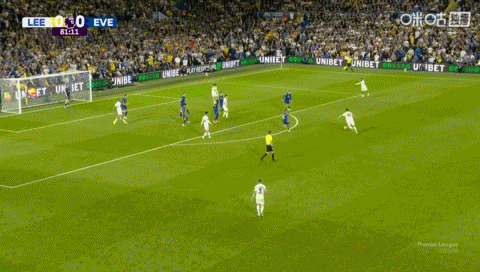 莫耶斯谈争议点球：这判罚太糟糕，真得把球员手臂砍掉才行吗？