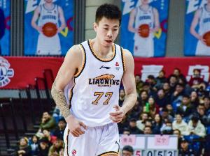 博主：张镇麟最开始想要前往深圳男篮 但后者无任何筹码未能成行