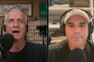 比尔-西蒙斯：黄蜂有潜力 要是前20场赢13场 球迷得说三球开窍了