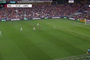 6场造5球降维打击！孙兴慜开场2分钟单刀破门