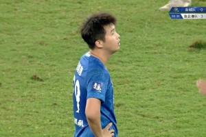 这球太优雅了！苏超再现精彩进球，这一转身彰显其超高球商！