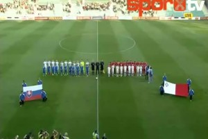 串台了！名场面！马耳他球员：什么时候我们国歌变林肯公园了？