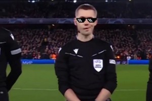 😂什么情况？场上怎么有两个特罗萨德？