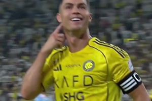 一次次打服黑子！C罗：嘘声有点小，我听不见！