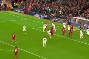 从这段视频可以看出，库尼亚的球商和球感都很高