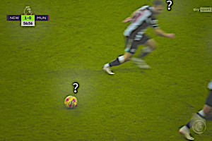 头一次碰见足球被冷暴力的😂