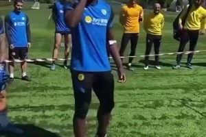 面和心不和！还记得当年劳塔罗和孔蒂之间的“拳击比赛”嘛？🤔