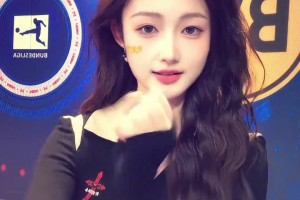 我不是搜李沁吗，怎么到这了……多特李沁是真好看😍