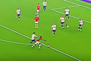 博主：热刺打不打得过曼联？你要不问问利物浦踢不踢得过曼联！