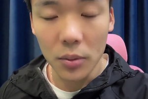 曼联全队乘坐火车前往伦敦