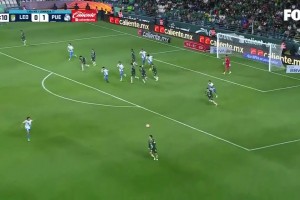 太帅了🤯！J罗墨甲这脚长传助攻写意又销魂